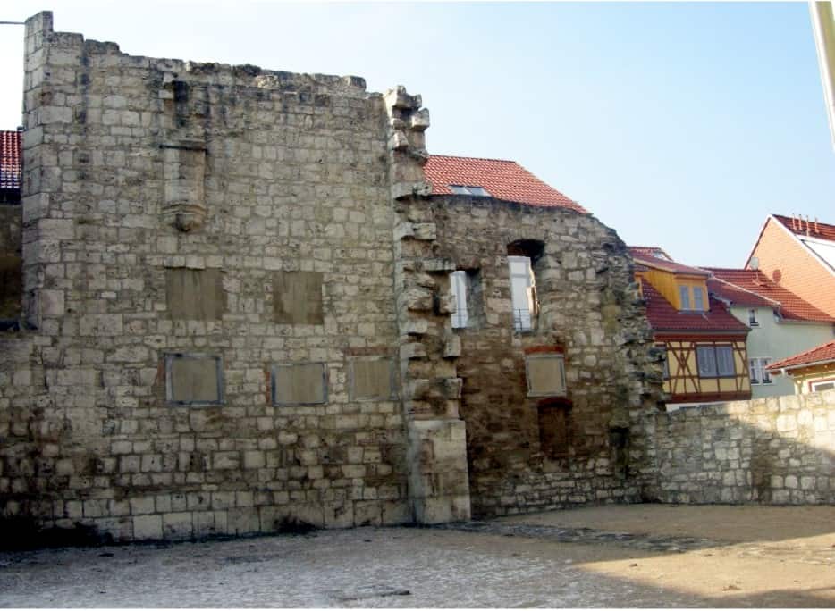 Peter und Paul Mauerreste Muehlhausen